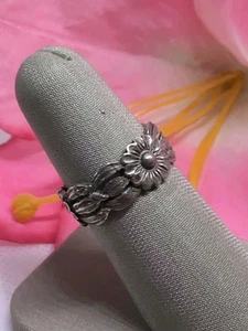 Vintage Flowers Band Sterling Silver Ring Size 7 - Picture 1 of 8