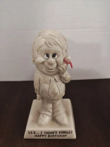 Vintage W & R Berries 832 See... I Didn't Forget Happy Birthday Sculpture 1971 - Picture 1 of 6