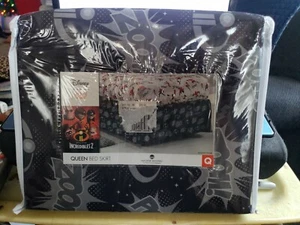Disney - Pixar - Jumping Beans - Incredibles 2 -QUEEN Bed Skirt - Picture 1 of 6