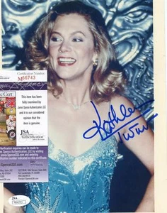 KATHLEEN  TURNER  ACTRESS/CELEBRITY    SIGNED  AUTO   8X10  JSA  M66743 - Picture 1 of 1