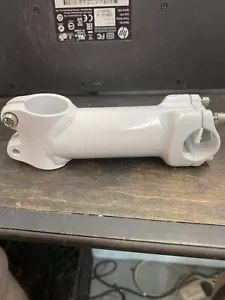 Bicycle Stem 110mm +/- 10 Degrees 25.4mm white - Picture 1 of 5