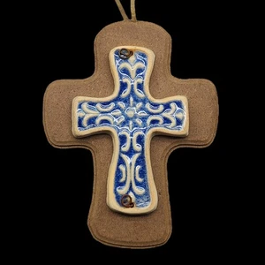 Vtg Blue Scroll Pottery Cross Catholic Faith Wall Hanging Decor Sunshine Read - Picture 1 of 7