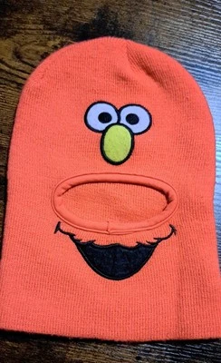 芝麻街 Elmo 帽子 眼睛开口 Taboggan 适合幼儿 红色 年龄 2-4 冬季 舒适 — 第 1/4 张图片