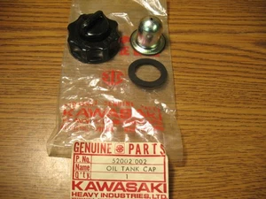 NEW NOS GENUINE KAWASAKI 52002-002 OIL TANK CAP (K-6534) - Picture 1 of 3
