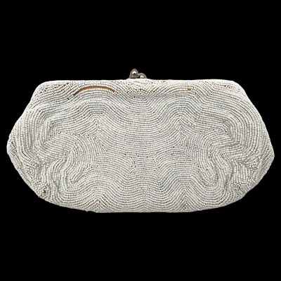 Bolso de Mano De Colección Años 50 Hecho en Bélgica Saks Fifth Avenue Blanco Vidrio Semilla Cuentas Foto 1 de 4