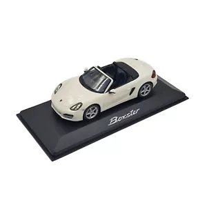 Minichamps Porsche Boxster 1:43 tipo 981 modello 2012 bianco NUOVO e IMBALLO ORIGINALE - Foto 1 di 4