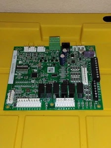 WATERFURNACE  1076-83-804  1076-802 17P553-04 LOGIC BOARD NEW - Picture 1 of 8