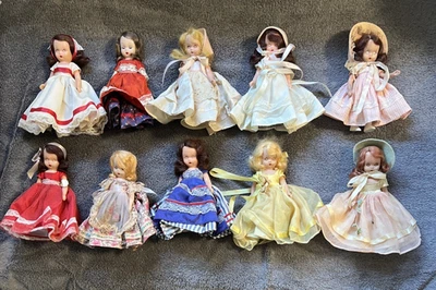 Лот из 10 винтажных кукол Nancy Ann Storybook жесткий пластик и сонный глаз - Изображение 1 из 4