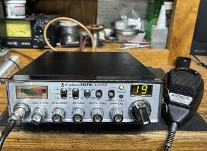 Cobra 29 Ltd Peaked And Tuned Talkback With Astatic Mic And Power Cord - Zdjęcie 1 z 4