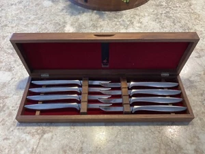 1970’s Gerber Legionary Blades Steak Knives Set Of 8 w/ Walnut Box Ex Condition - Picture 1 of 8