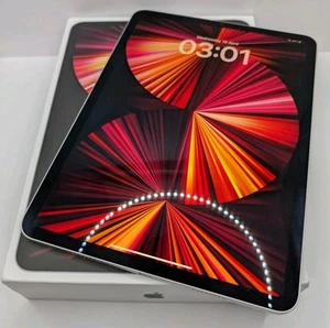 Boxed: iPad Pro 3rd Gen. 128GB, Wi-Fi, 11 in | Working - Space grey - Picture 1 of 8