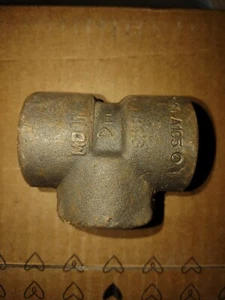 1" 3000# Socket-Weld Tee A105 Forged Steel Pipe Fitting - Picture 1 of 2