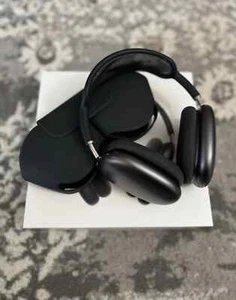 AirPods Max headphones (Space Gray) - perfect condition W/ smart case + charger - Photo 1 sur 12