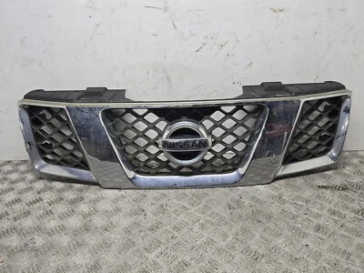 Parrilla delantera Nissan Pathfinder MK3 2005-2010  Foto 1 de 4