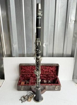 Vintage Gold Star Jr. Clarinet C. Bruno & Son Co Chicago w/ Case & Accessories - Image 1 of 4