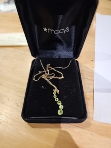 14k Fine Semi-precious Peridot Pendant. S5 - Picture 1 of 7