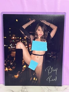 Riley Reid Spicy Black Lingerie signed Autogramm 8x10 - Bild 1 von 1