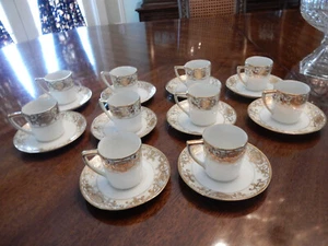 Vintage Noritake Weihnachtskugel #175 PAAR Demitasse Tasse Sand Untertasse SET - Bild 1 von 3