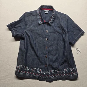 City Blues by Koret Short Sleeve Denim Button Down Shirt Womens Size PM - Picture 1 of 8