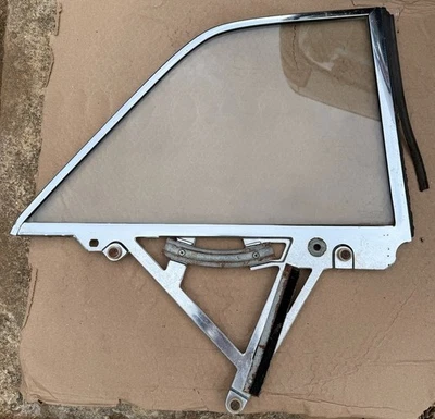 1962-1964 Chevrolet Impala 2 Door Hardtop quarter window with frame 5711881 Oem - Image 1 of 4