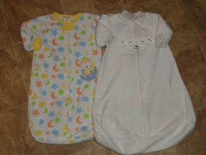 2 Baby Unisex Fleece Sleep Sacks/Bags Size Small - Picture 1 of 1