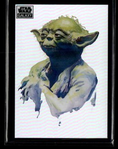 2022 Star Wars Galaxy #7 Yoda Refractor Near Mint