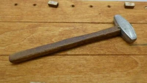 Mazo en miniatura para casa de muñecas de Sir Thomas pulgar - Imagen 1 de 1