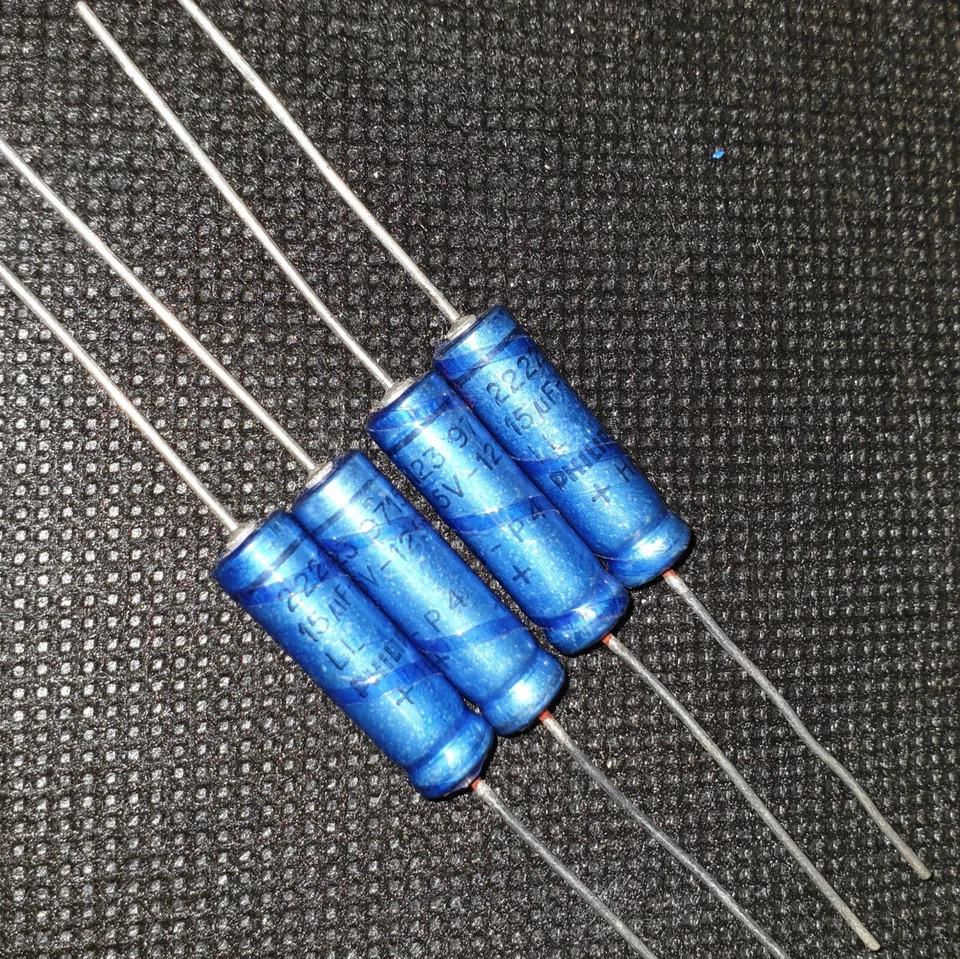 NOS PHILIPS 123 Axial 15uF 35V 125C TAPAS DE MUY LARGA DURACIÓN! 4 piezas Foto 1 de 1