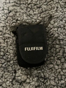 Fujifilm Digital Camera FinePix Z110 14.1MP - Picture 1 of 4