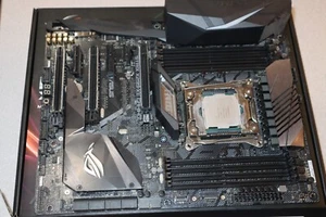 PLACA MADRE PARA JUEGOS ASUS ROG STRIX X299-XE Socket 2066 con procesador Intel I7-7800X - Imagen 1 de 4