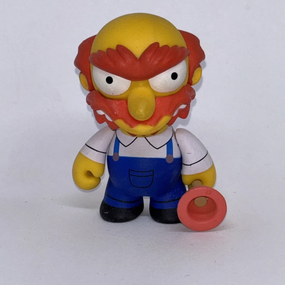 Kidrobot Simpson's Series 2 Groundskeeper Willie Vinyl Figure - Image 1 of 4