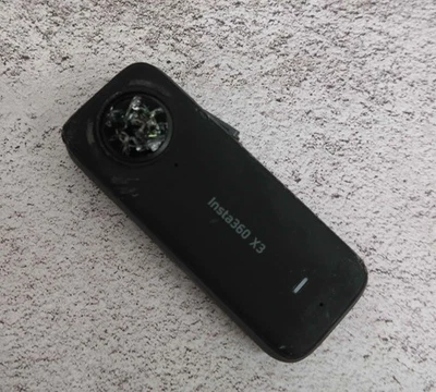 Insta360 X3 5.7K 360 Degree Action Camera CINSAAQ/B BROKEN - Image 1 of 4