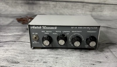 Filtro de audio Autek Research QF-1A SSB/CW/AM Foto 1 de 4