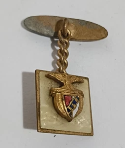 Antique old vintage golden metal Benfica portugal soccer club metal cufflink - Picture 1 of 3
