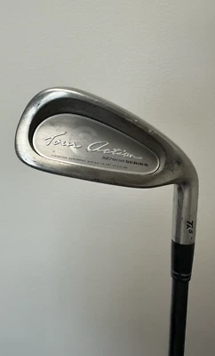 Cleveland TA5 Senior Series 4 Iron Right Hand Senior Flex Graphite New Grip - Image 1 of 4