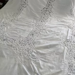 Vintage White Battenburg Lace Banquet Tablecloth Open Cutwork 64”x 134” XL - Picture 1 of 7