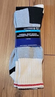 Brand New Men's Thermal Boot Length Socks Hiking Outdoor Gray Black Sz 6-12 NWT - Image 1 of 4