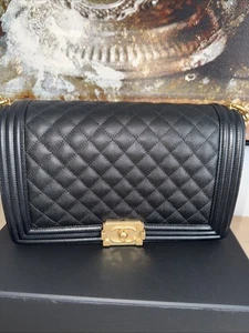 CHANEL Boy New Medium Quilted Black Caviar Gold Flap Bag - Picture 1 of 24