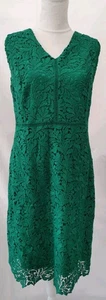 M&Co Ladies Dress Size 16 Green Lined V Front Back Sleeveless Lace Effect Zip - Picture 1 of 19