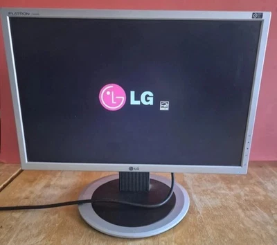 Vintage LG Flatron L194WS Flat Screen Grey Monitor 2007 - Image 1 of 4