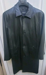 Superior Quality Near Mint Pronto Uomo Black Soft Lambskin 45"Long Coat P-P 24" - Picture 1 of 11
