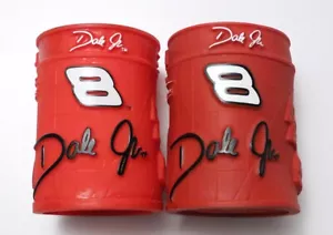 Dale Earnhardt Jr. Signature Gummi 2er Set Dose/Flasche Koozie Getränk Isolatoren - Bild 1 von 10