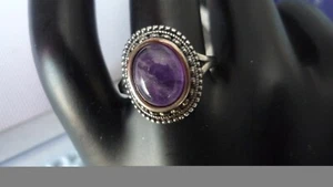 JOLIE BAGUE ARGENT 925 CABOCHON AMETHYSTE OVALE T 57/NEUF - Picture 1 of 3