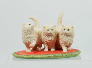 Border Fine Arts of Persian Kittens on A Mat by Judy Boyt C3 ~ 3 Kittens Catkins - Picture 1 of 4