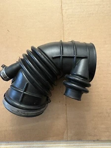1984-1991 BMW 325i 325is 325ix E30 Intake Boot Rubber 1726205 - Picture 1 of 11