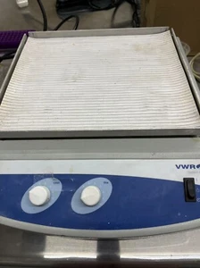 VWR standard analog orbital shaker Model 3500STD,CAT#89032-092 - Picture 1 of 4