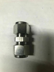 Parker or Gyro 1/2" Stainless Steel Straight Degree Fitting SS-810-6 New St of 3 - Picture 1 of 2