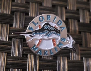 PIN DE COLECCIÓN DE 1990 MLB BÉISBOL FLORIDA MARLINS LOGOTIPO DEL EQUIPO DE RETROCESO ¡¡¡RARO CUANTÍA!!¡! - Imagen 1 de 3