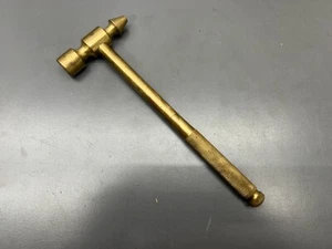 (k) VINTAGE BRASS BALL PEEN PEENER HAMMER W SCREWDRIVER JEWELER MACHINIST - VGC - Imagen 1 de 4