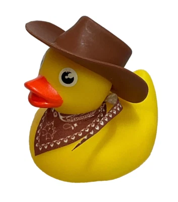 棕色牛仔帽和Bandanna橡胶鸭2英寸乙烯基橡胶鸭 — 第 1/4 张图片